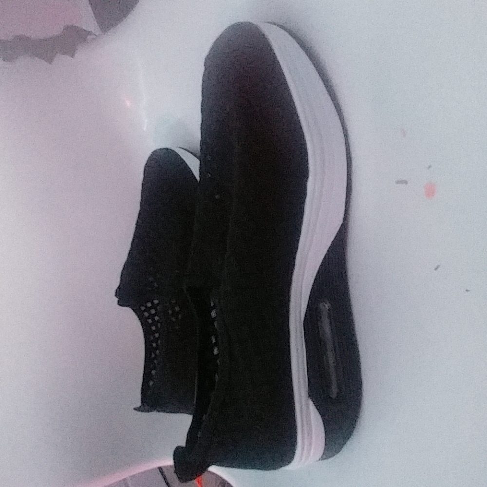 Shoes - Picture 2 of 5